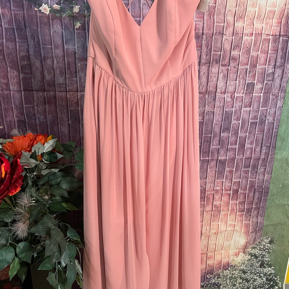 Elegant Pink Sleeveless Dress